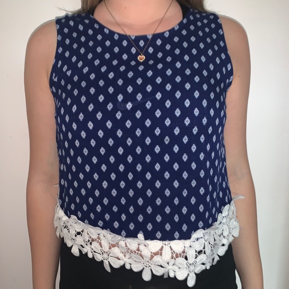 detailed tank top - Picture 2 of 2